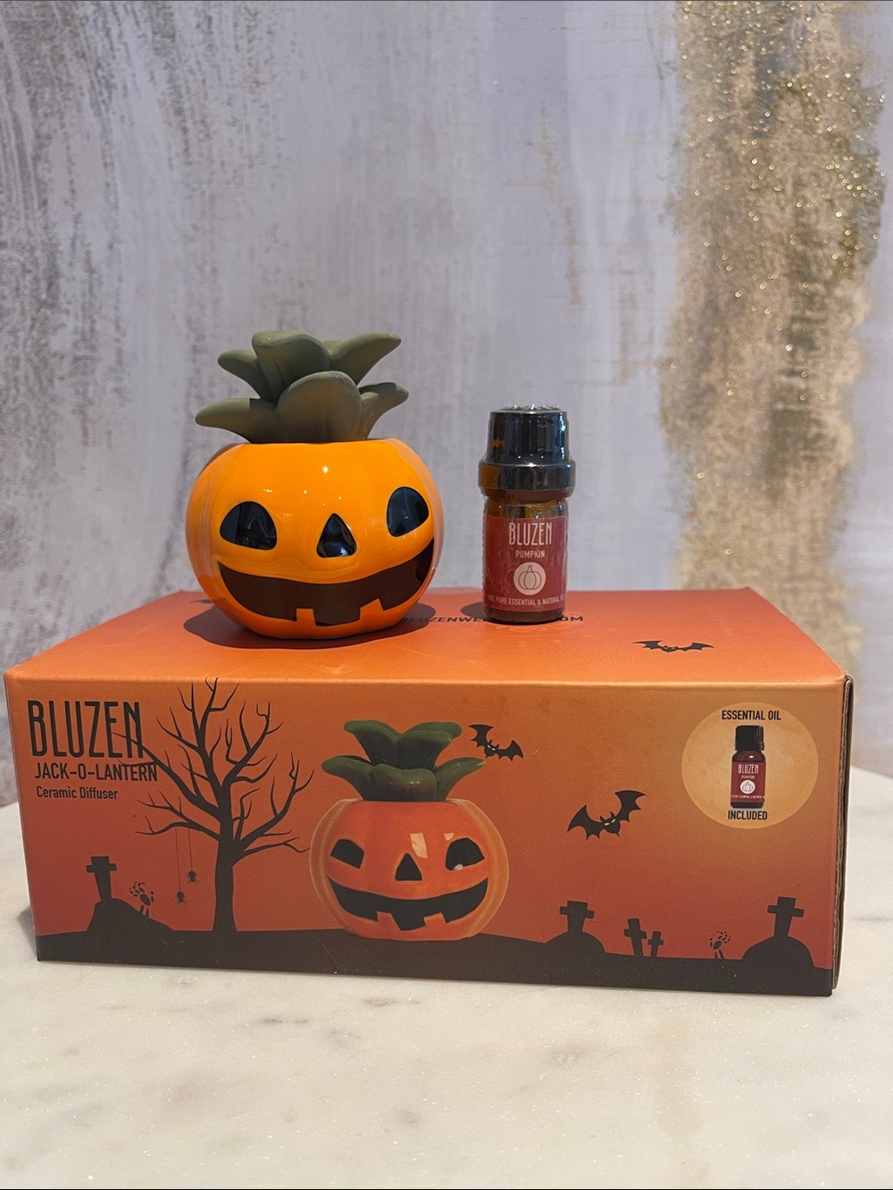Pumpkin Jack-O'-Lantern Ceramic Diffuser with Essential Oil - Pumpkin